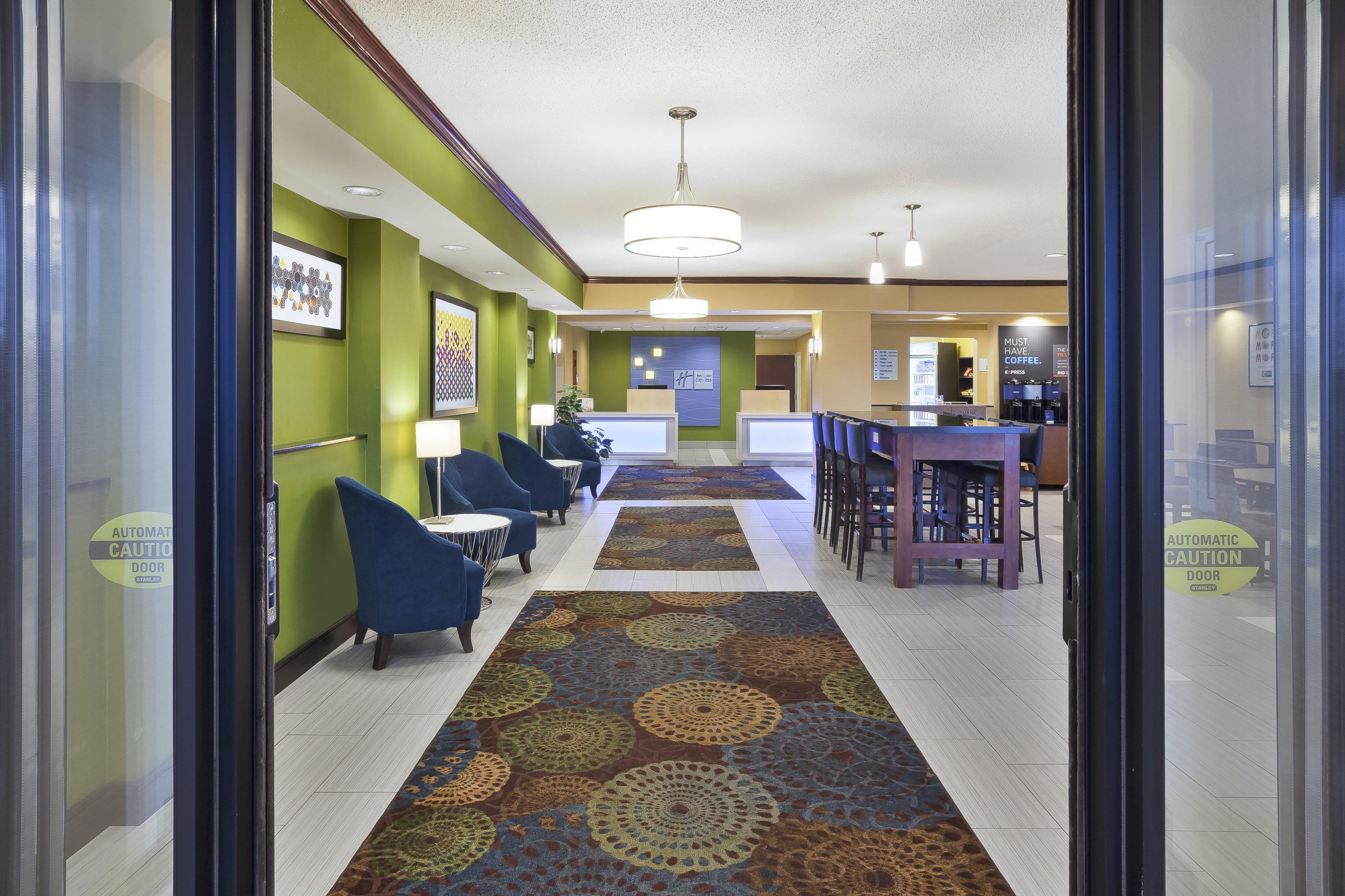Holiday Inn Express Hotel & Suites Circleville By Ihg Esterno foto