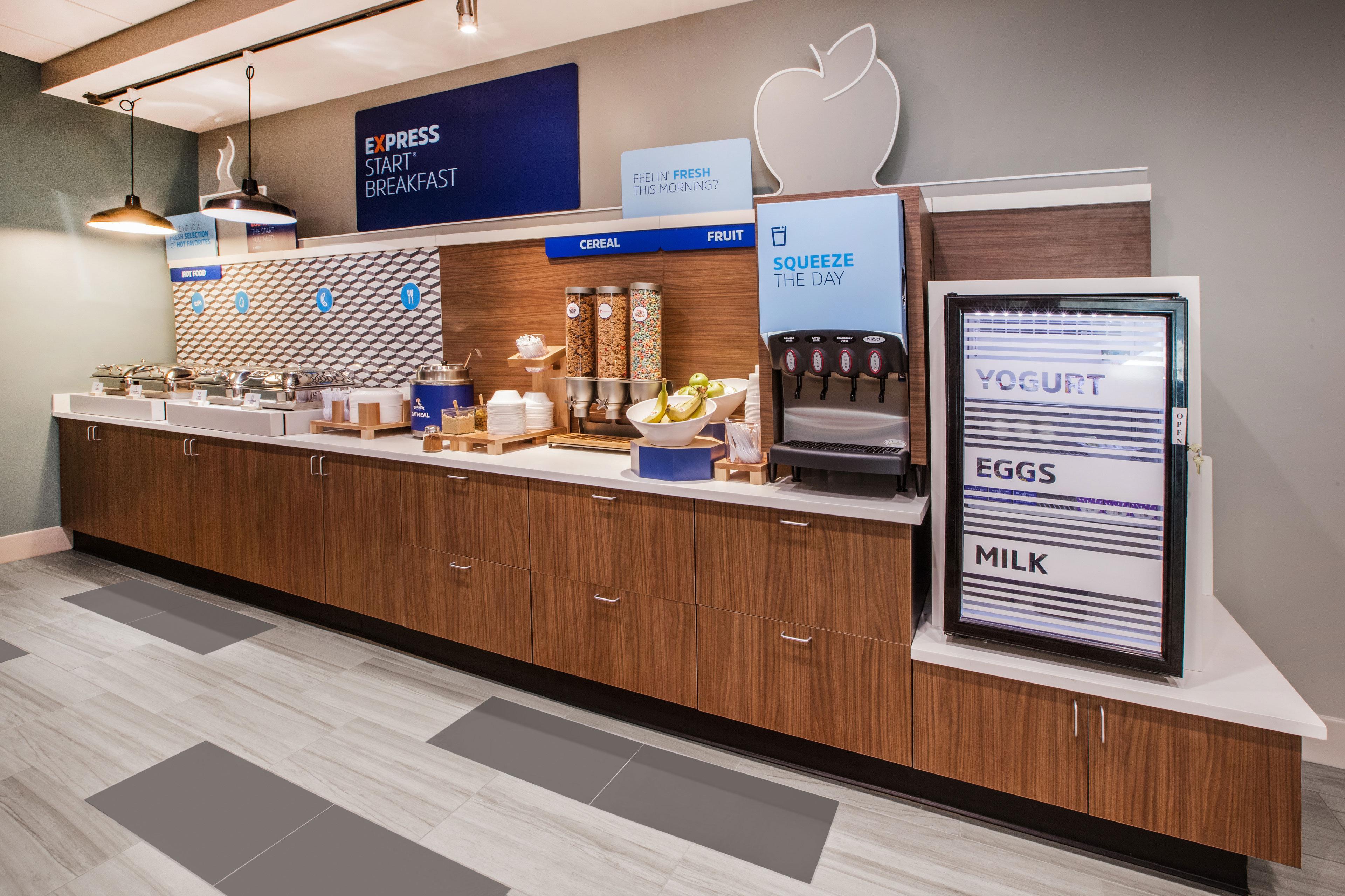 Holiday Inn Express Hotel & Suites Circleville By Ihg Esterno foto