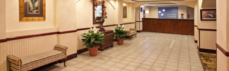 Holiday Inn Express Hotel & Suites Circleville By Ihg Esterno foto
